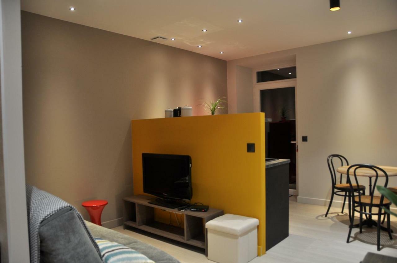 Le 505 Apartment Saint-Jean-d'Avelanne Екстериор снимка
